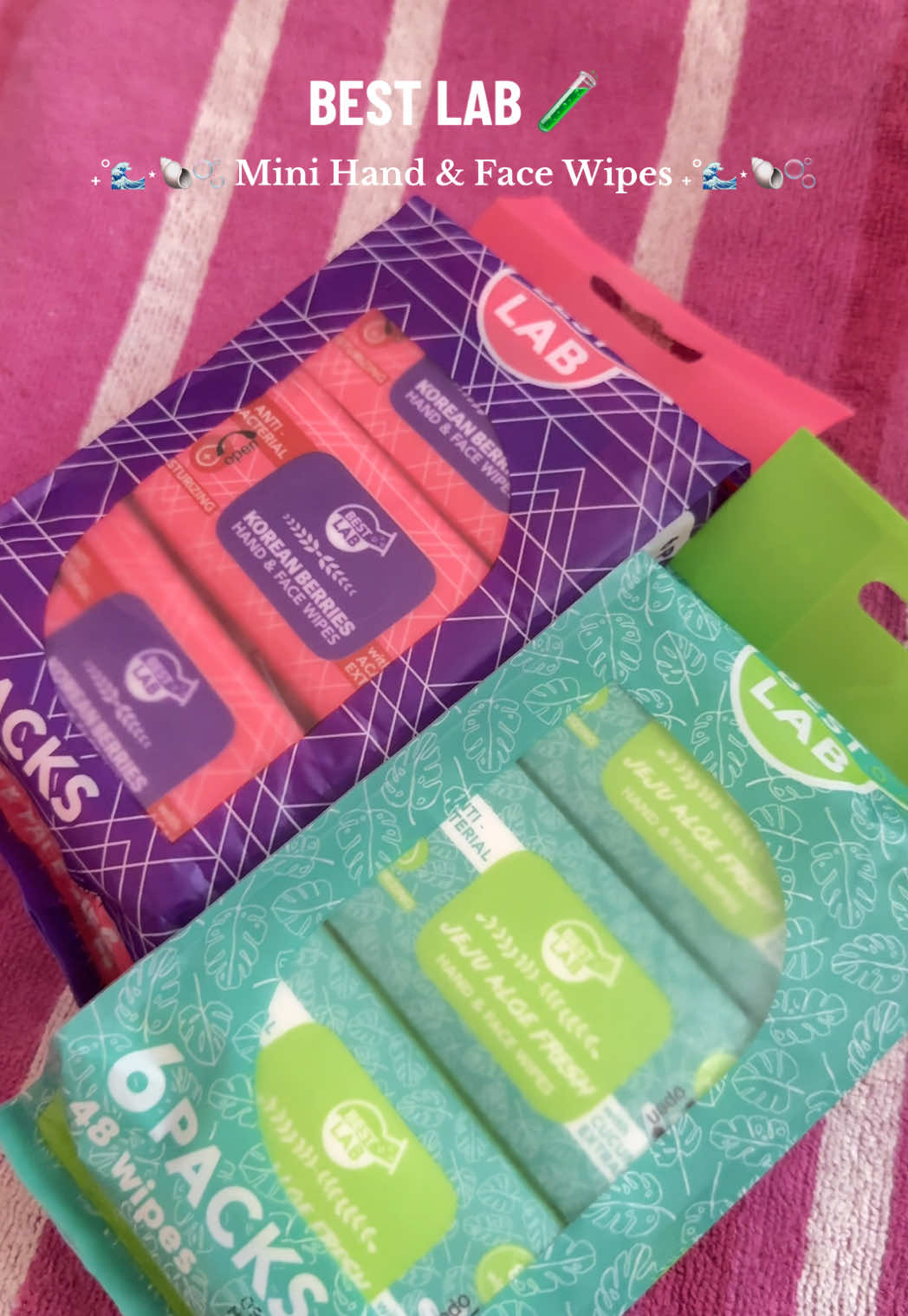 Before I go out I always make sure to have a wipes in my bag. Clean girl 🤪 Good thing, i found this soft mini wipes that is so soft and handy can fit in any of my bag! 🥰 #bestlab #miniwipes #wipesrecommendation #fypシ゚ 