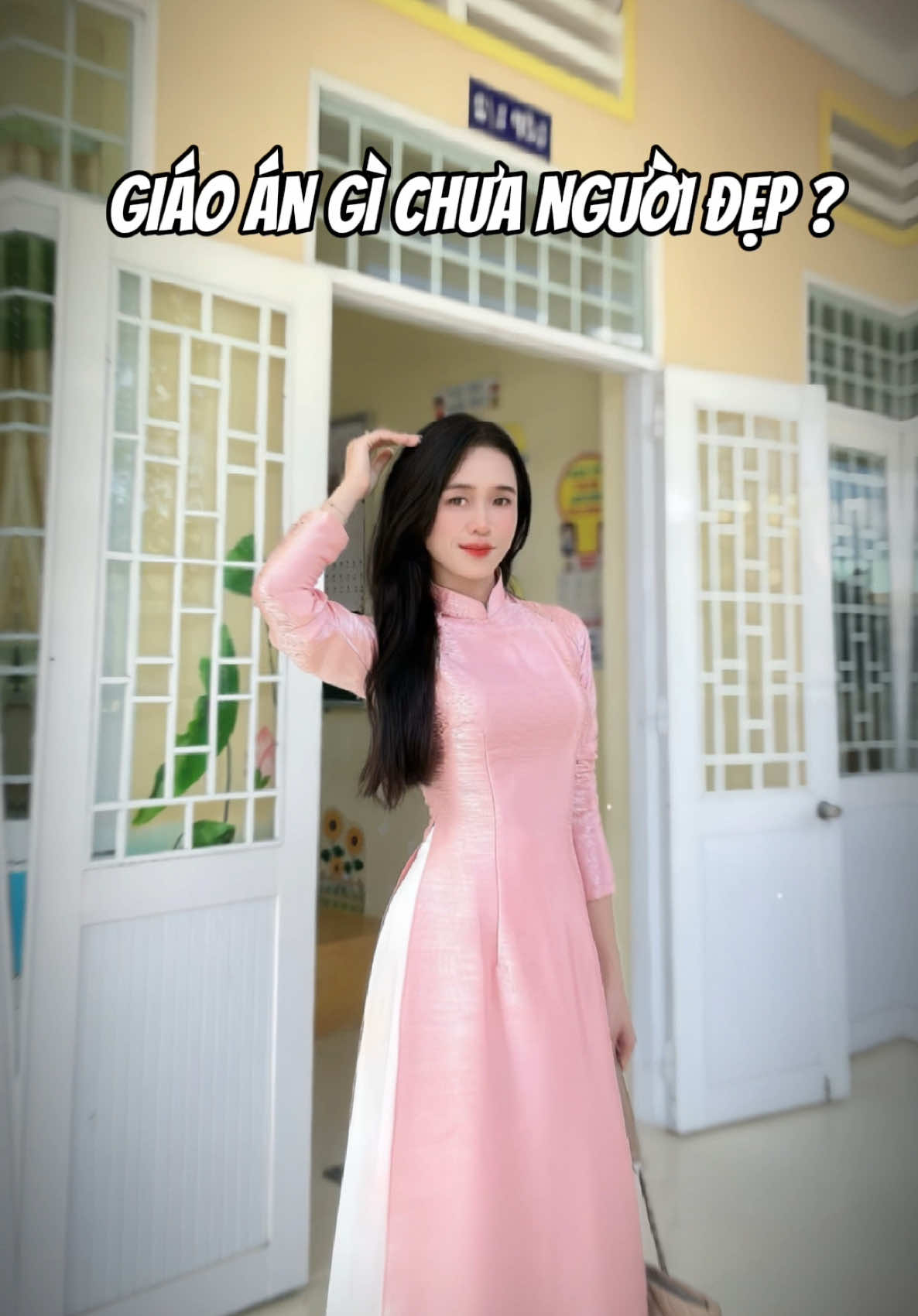 Giáo án gì chưa người đẹppp ?? #trend #cogiaogenz #giaovien #66dongthap #giaovientieuhoc #outfit #changgdaily #Aodaixinh @Cô Chang Review 