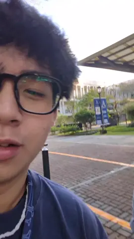 vlawg. #Vlog #ateneo #inspiredbyredandtomas #ctc #filquiz #munch #jowpaz #lorenzo #dayinthelife 