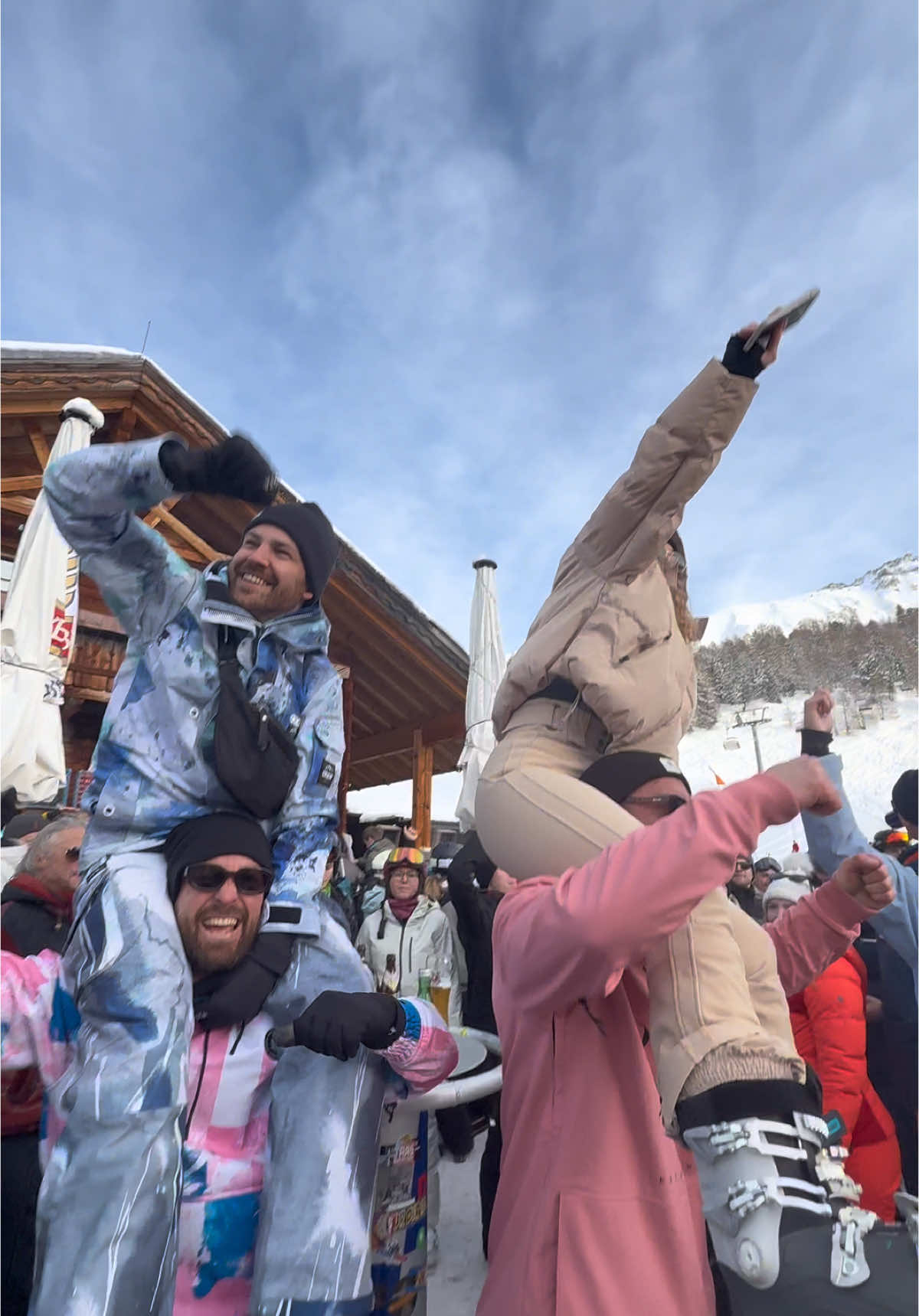 Ischgl 25 ❄️❤️🥳🍺 #ischgl #wackelkontakt #ischgl2025 #ski #apresski #paznauertaja 