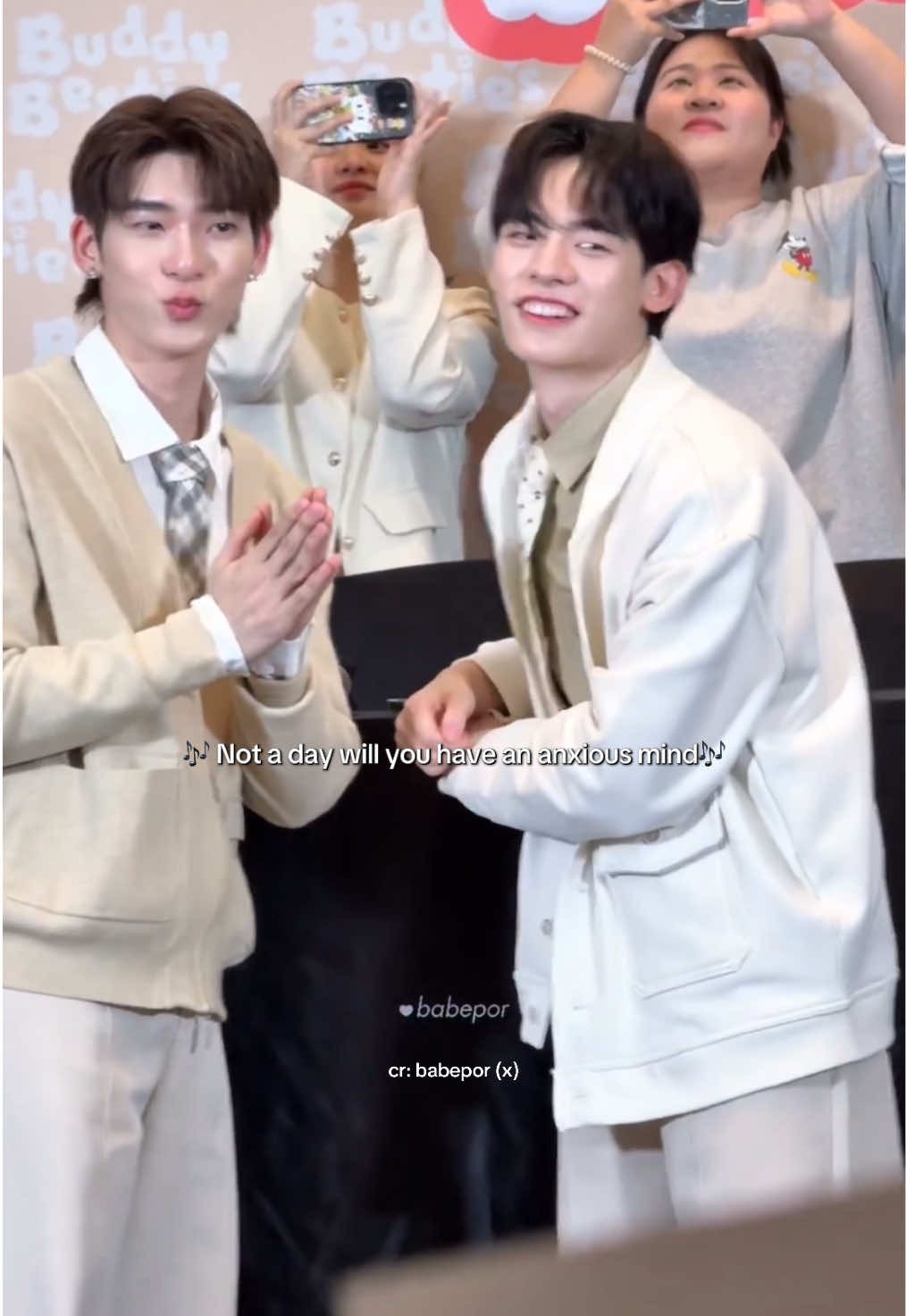 Today the fans surprised Por and Tee with a mini fan project to cheer them up and show love and support. They sang JJ’s OST from Your Sky. I have input the lyrics too so it’s easier.  I lovw you both so much @Porsuppakarn @teetee.wpc #porsuppakarn #twnpich #ป๋อตี๋ตี๋ #teeteepor 🤍🐻‍❄️🐶✨