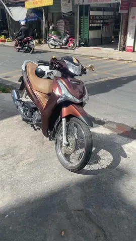 Lâu lắm về thăm thằng cháu 
