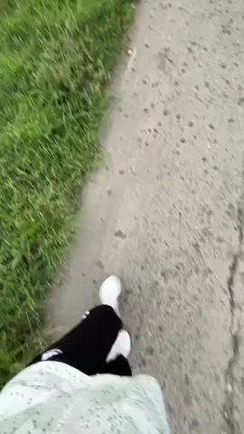 🏃🏻‍♀️‍➡️