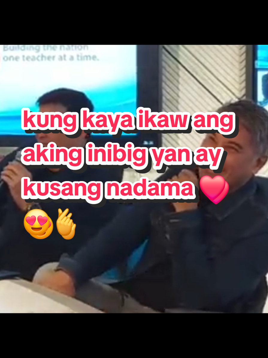 Hanggang sa panaginip laging naron ka at di maalis 😉🤭❤️🫰 #albertmartinez #crush #90s #shortvideo #interview #foryou #fyp 