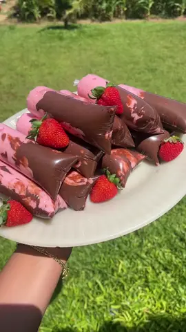 Geladinho gourmet #verao2025 #moranhoechocolate #geladinhogourmet 
