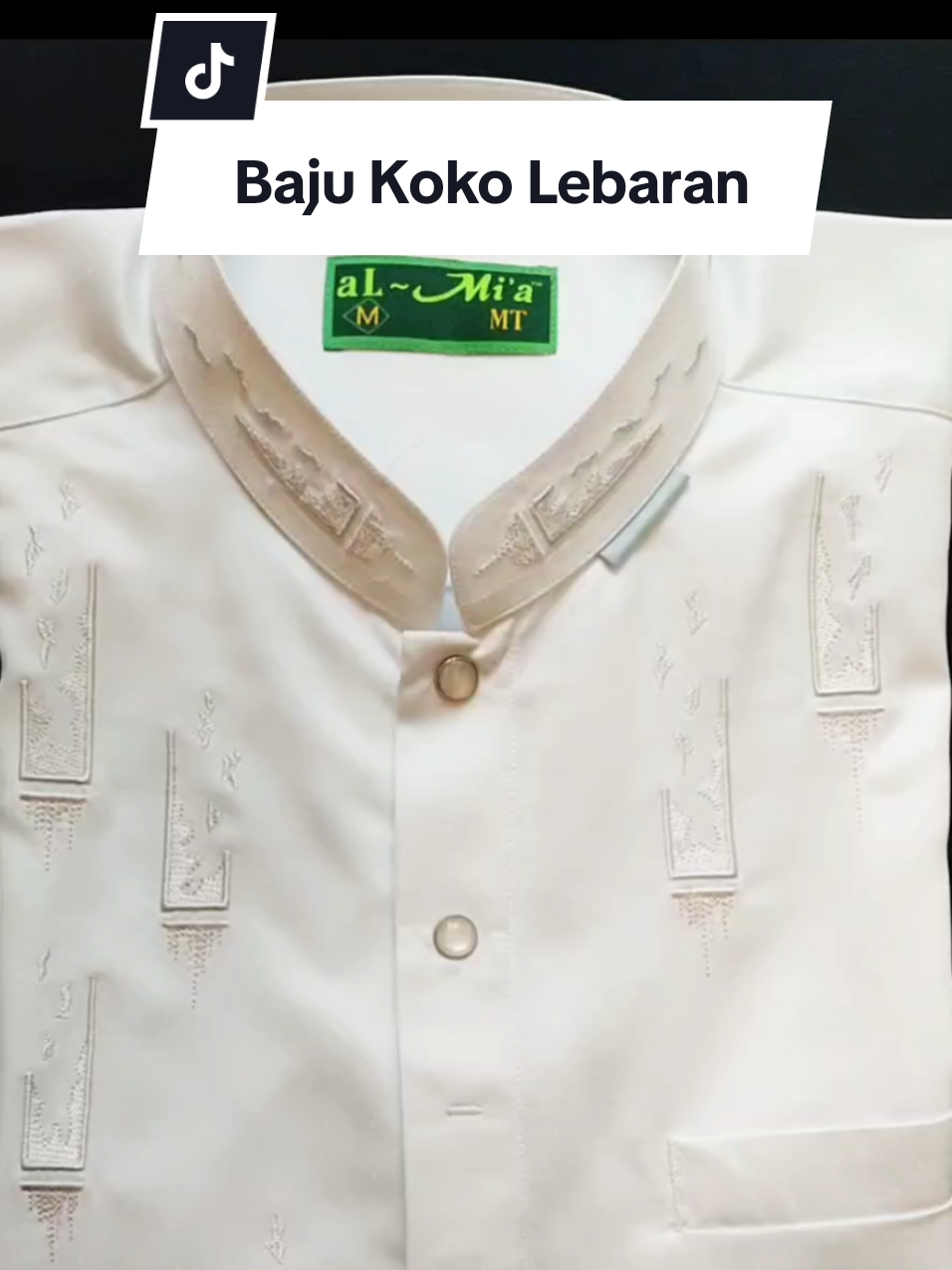 Baju Koko Lebaran Baju Koko Al Mia, salah satu pelopor baju koko yang berkualitas. Dengan bahan katun premium yang lembut, adem, dan tidak mudah lecek, dan dengan jahitan yang kuat, rapi dan presisi, ditambah bordie yang elegan, baju koko Al Mia bisa digunakan untuk momen² spesial, ataupun sebagai hampers #bajukokolebaran #bajukokoberkualitas #bajukokoalmia #bahankatunpremium #jahitankuatdanrapi #lebaran2025 