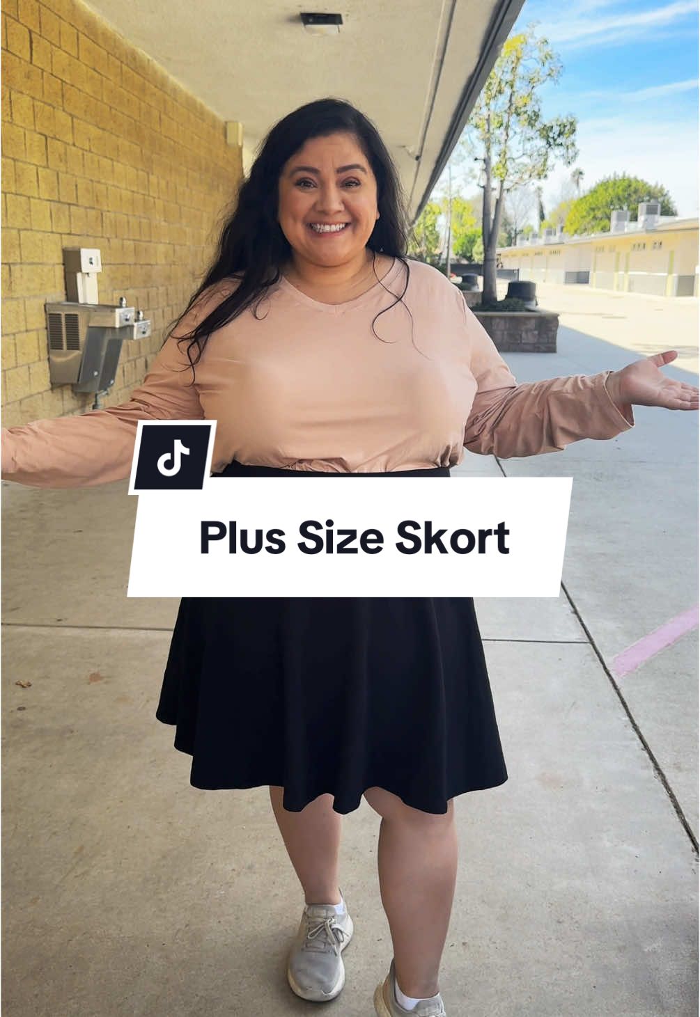 Replying to @DKM Mama always looking out! But no need to worry cause this plus size skirt has shorts underneath 😍 #skort #skirt  #plussize #plussizefashion #plussizetiktok #plussizegirl #TikTokShopFashion  #tiktokshop 