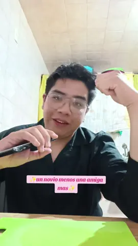 Ahora sí que un novio menos una amiga más, si te gustaría que contará tu historia mandala por Dm en mi ig #chisme #cocinaentiktok #gay #closet #fyp 