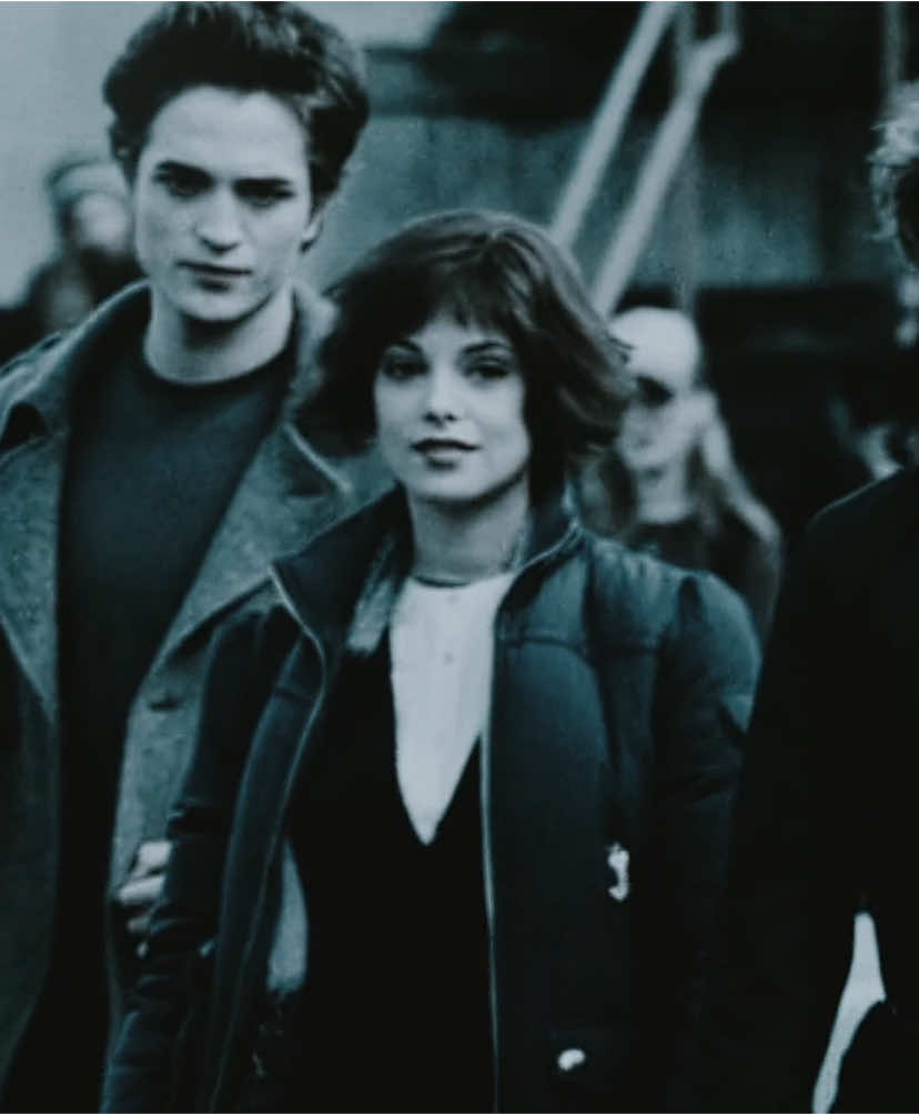 Bow down || #twilight #twilightedit #twilightsaga #twilightsagaedit #twilightmovie #alicecullen #alicecullenedit #ashleygreene #ashleygreeneedit #vampire #vampireedit #fypシ #viralvideo #aftereffects #trending #foryoupage #edit 