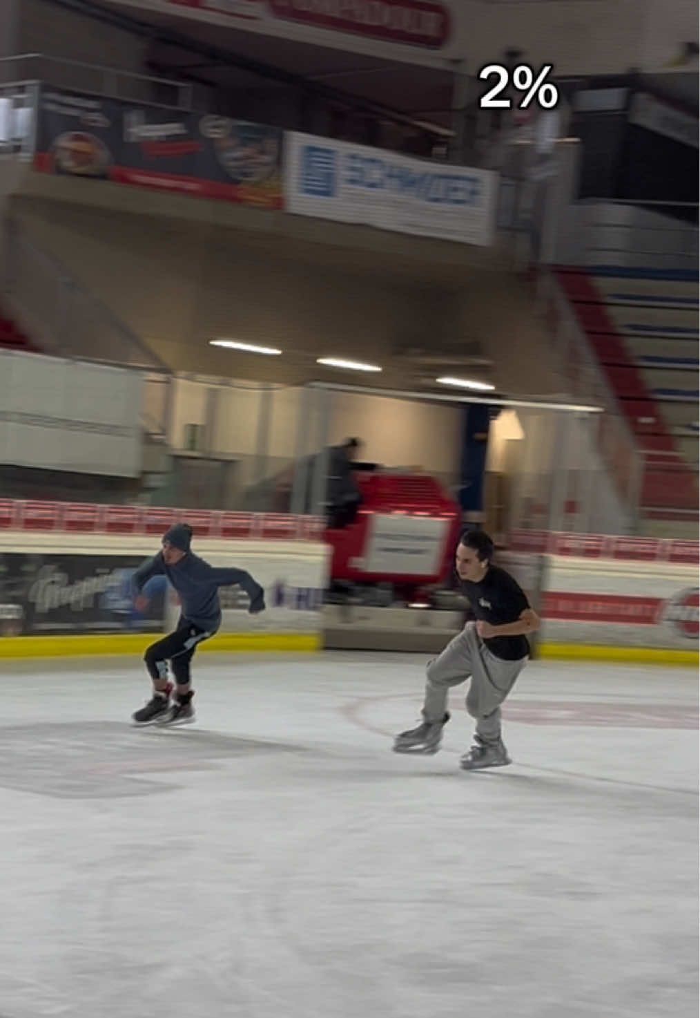 2%. #IceSkating #Viral #eislaufen #figureskating #Hockey #eisbahn #patinoire #audience #fyp #recommendation #indila  #iceskatingtiktok @Donald92 