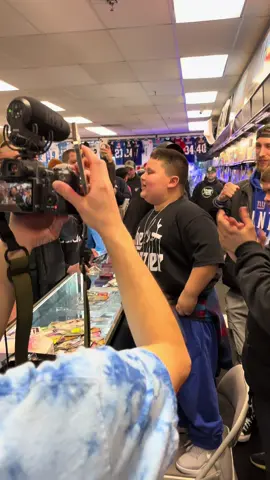 We had a blast Rizzing it up at Santiago Sports Rip Night! @Tyler Santiago ‼️ 🤫🤔🔥🔥 #fyp #therizzler #sports #pokemon #cards #viral #family #fun 