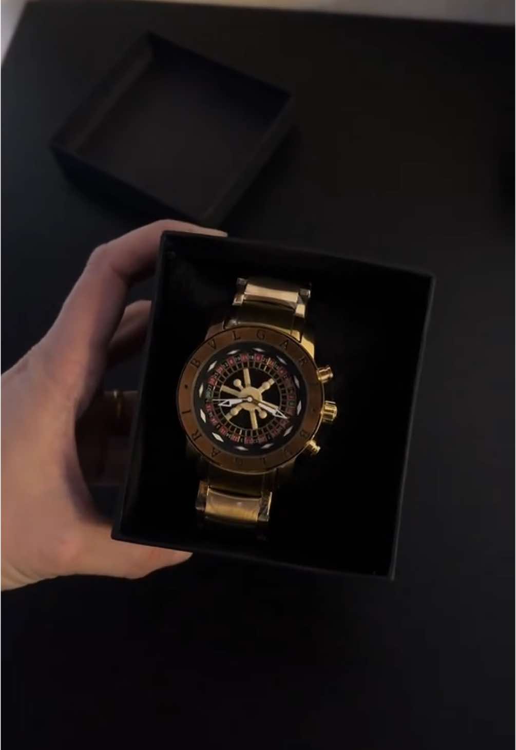 Relógio Masculino BVLGARI Cassino R$:200,00 #relogiosmasculinos #relogioluxo #relogiocassino #bvlgari 