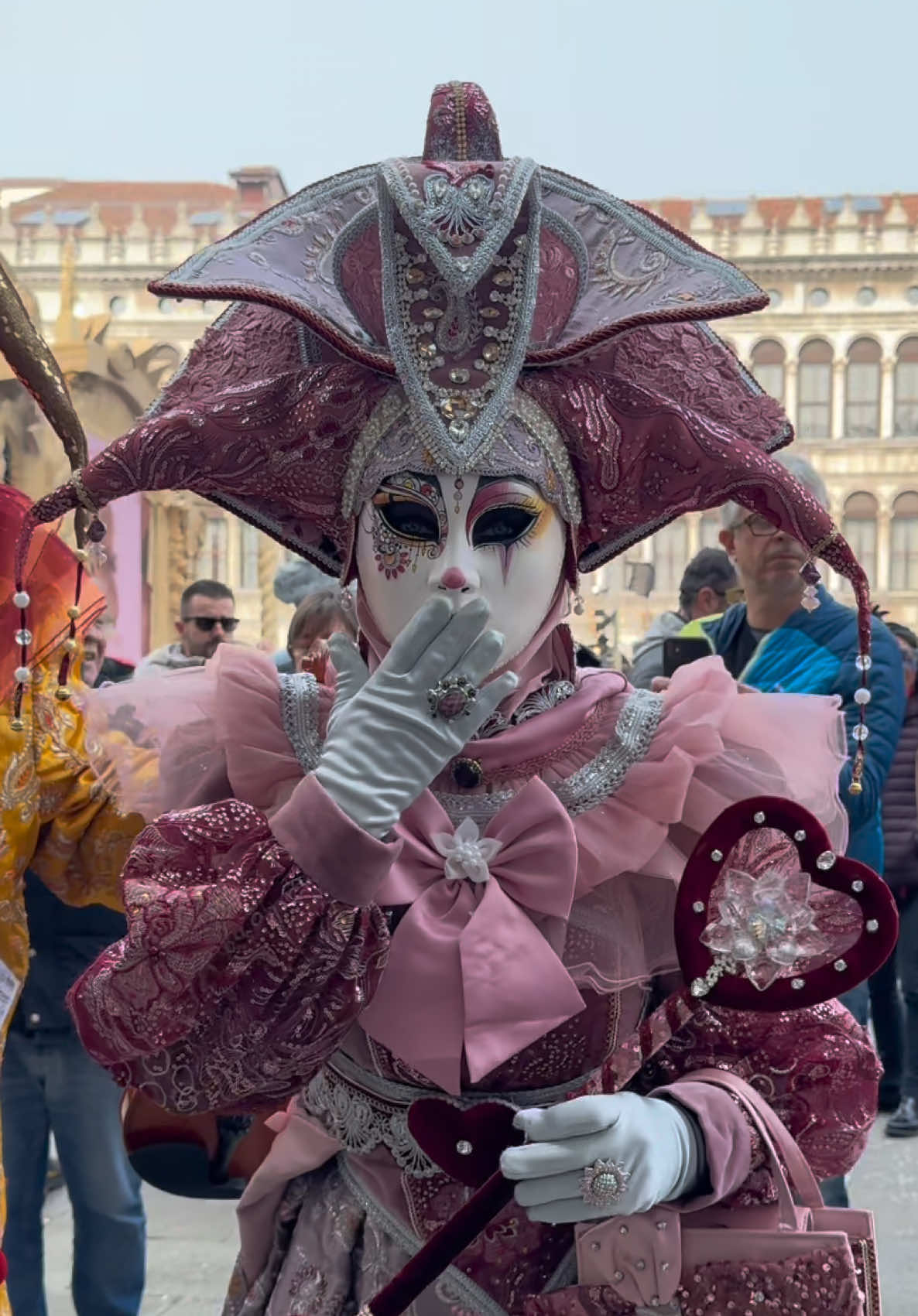 Spettacolare❤️‍🔥✨🎭 #venice #venicecarnival #carnevaledivenezia #italy #carnaval 