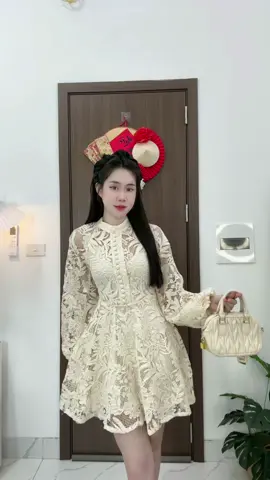 Nữa nè mấy bà #xuhuongtiktokk #setxinh #viral #váy_ren_tiểu_thư 