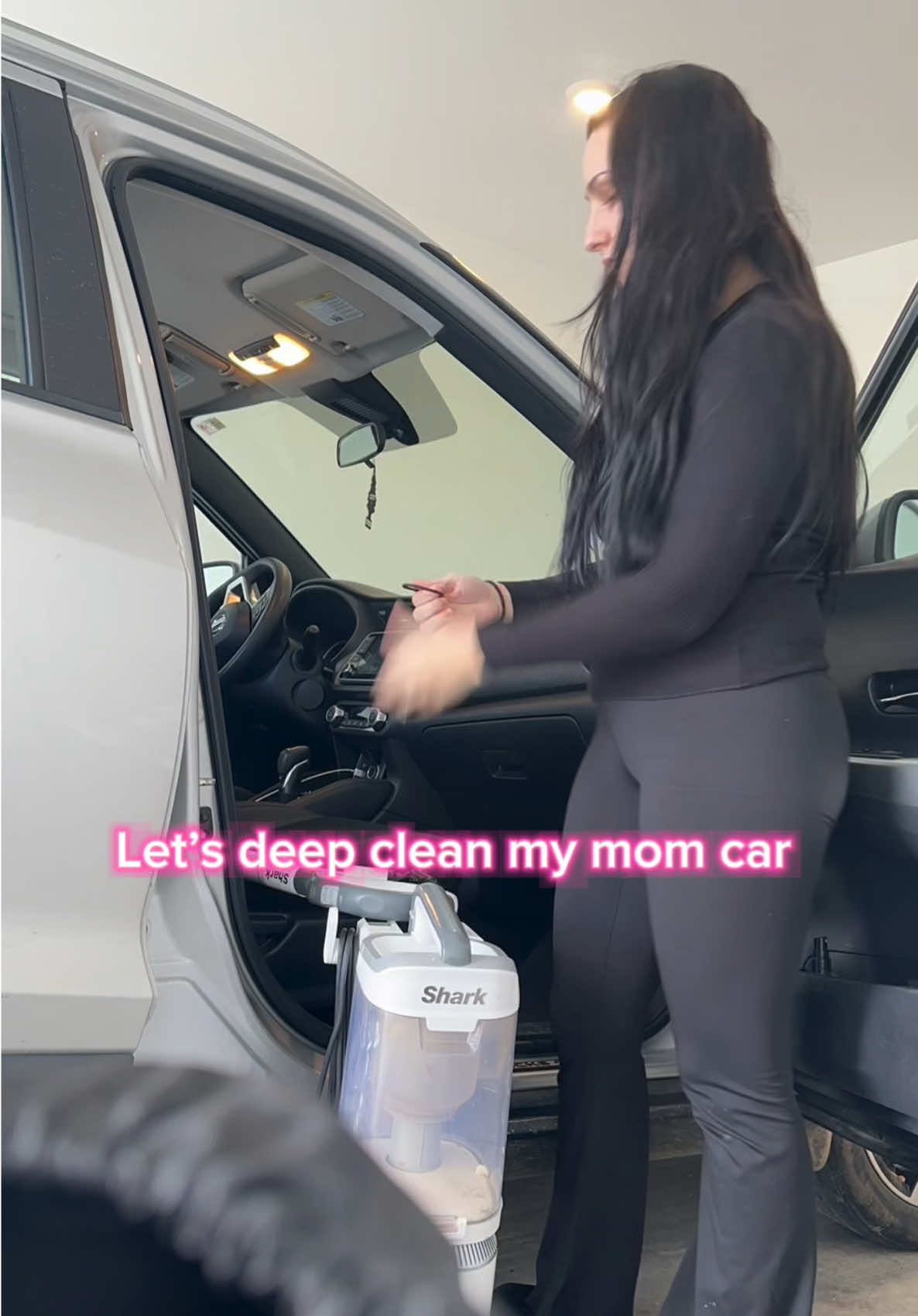 Let’s deep clean the mom mobile #carcleaning #satisfyingcleans #cleantiktok #momcarcleanout #mommobile #momcar #CapCut 