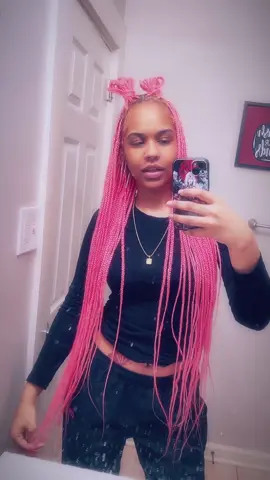 #dirtymirror #kcamp #pinkhair #sexyyred 