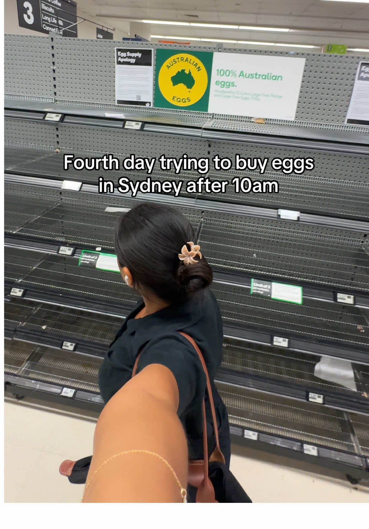 The egg shortage in Sydney has been going on for about six months due to avian flu. Store shelves are often empty, and purchases are limited. To be able to buy eggs, you have to go between 7 and 9-10 a.m. #eggs #avianflu #eggsshortage #sydneyEggs #sydneylife #fyp #australia #woolworths 