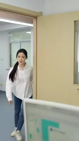 第1集：點擊視頻左下角按鈕看精彩全集#因為一個片段看了整部劇 #好劇推薦 