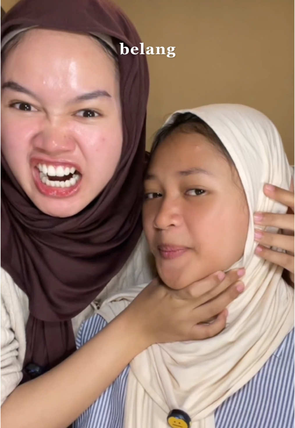 Membalas @el cakeup nih yang mukanya belang kaya ade gue, cobain pake g2g power brightening dahh! harganya ramah di kantong boke elu !#skincare #anaksekolah #belang 