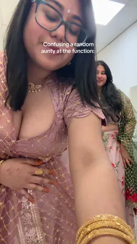The way she was so confused she had to stop and turn to state into my soul 💀 #southasian #brownaunties #browngirl #browngirlproblems #southasiantiktok #desitiktok #girly #fitcheck #lehenga #fyp #bengali #bengalitiktok #bangladeshtiktok 
