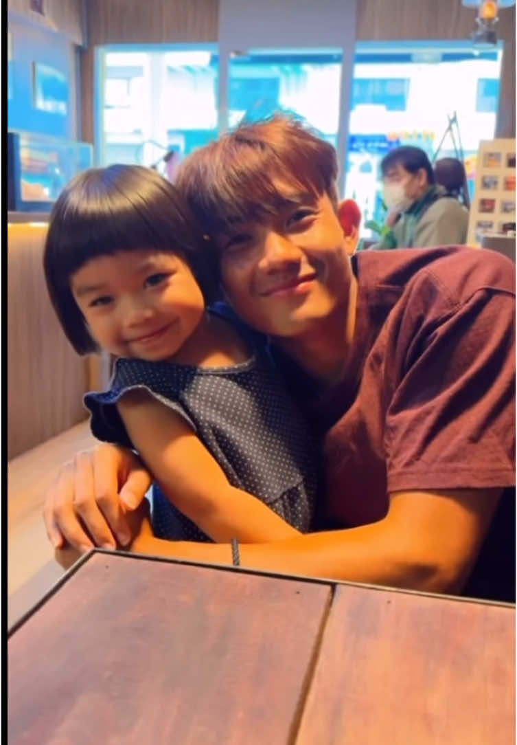 ฉันล่ะอยากเป็นน้องธารใสสสสสส🫣😚 #แบงค์ศุภณัฏฐ์ #ศุภณัฏฐ์เหมือนตา #bankkkk10 #pansahemviboon #น้องธารใส #พรรษาเหมวิบูลย์ 