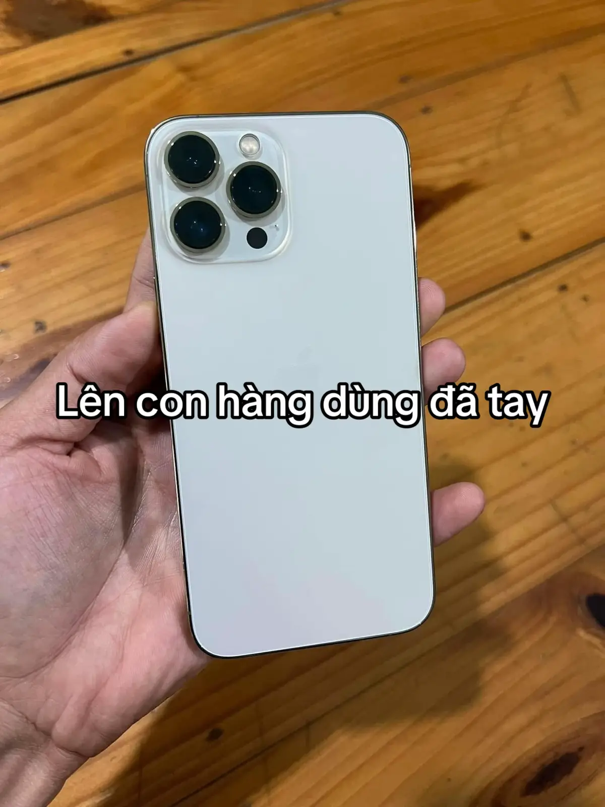 Tên máy: 13ProMax Kiểu Máy:VN Màu sắc: Trắng Dung lượng:1T Tình trạng: Full Pin:98 Giá: 4tr300 #xuhuong #xuhuongtiktok #iphone 