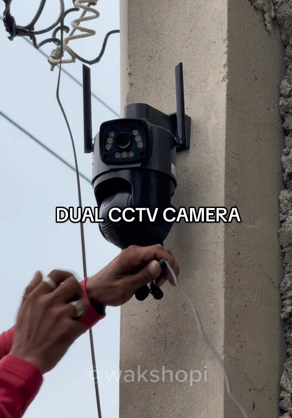 Super helpful nito lalo na sa delikadong panahon ngayon. May dalawang camera na kaya mas lalong maganda #cctv #cctvcamera #dualcctvcamera #wirelesscctvcamera #v380v10cctvcamera #v380cctv 