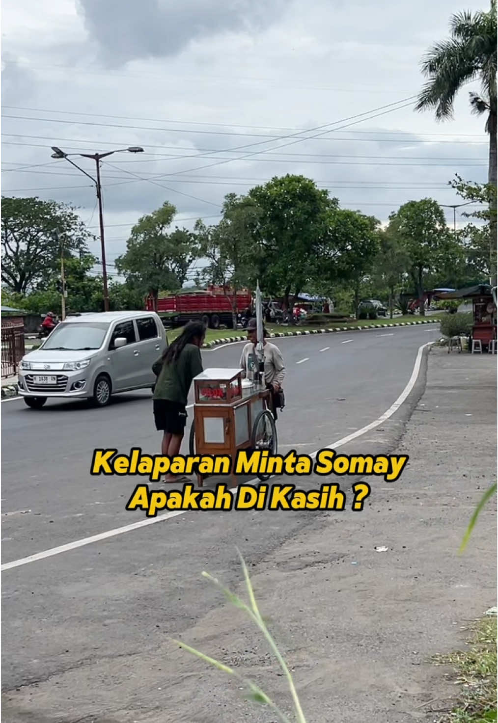 Lancar rezekinya bapak #bondangemoyberbagi #bondanboma #berbagi 