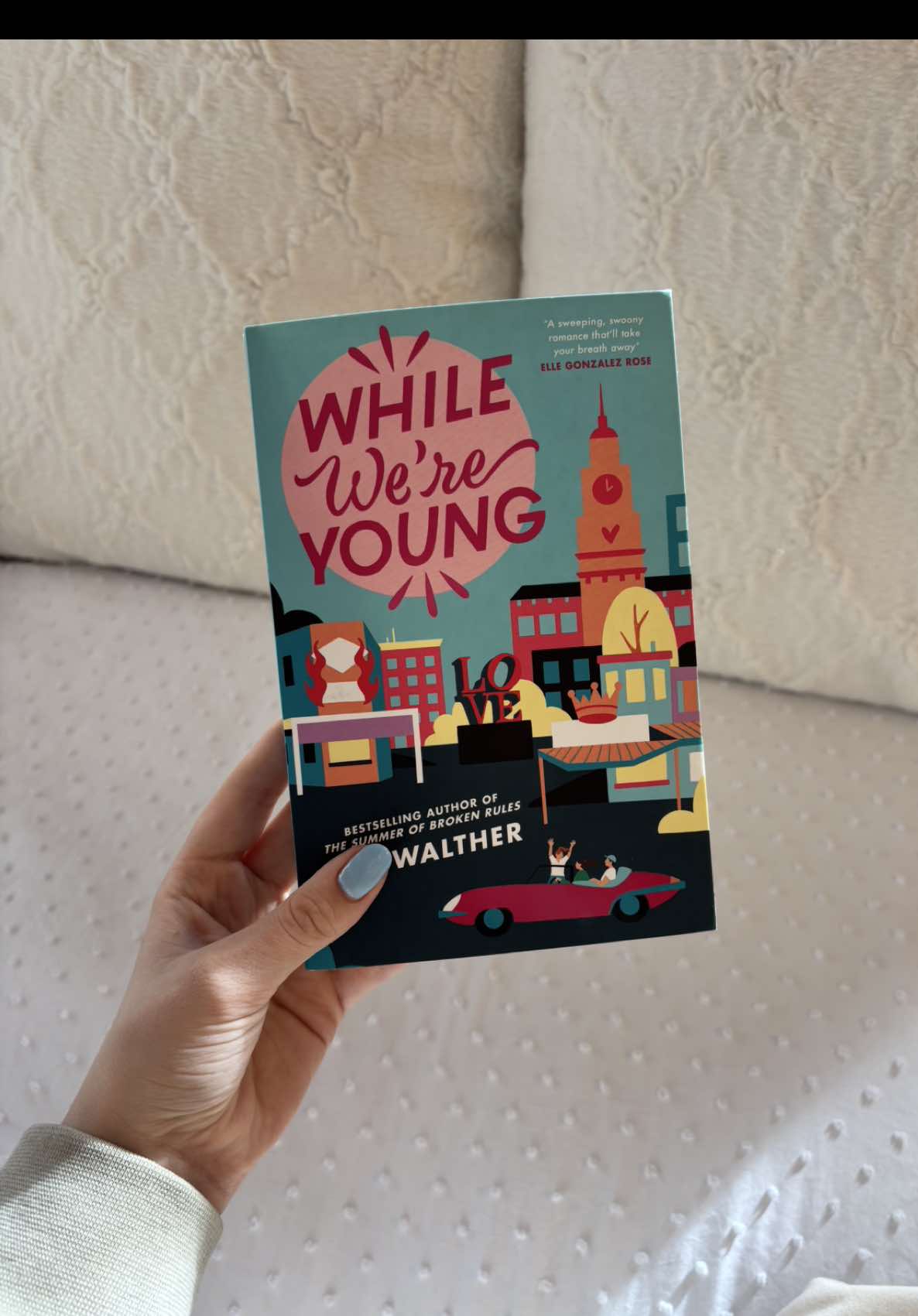 No stop i am so excited for this book 😭 available to pre order now everywhere!!  Thank you so much @Electric Monkey & @HarperCollinsUK for sending me this book, cannot wait to start ✨  #creatorsearchinsights #bookmail #publishermail #electricmonkeybooks #whilewereyoung #thesummerofbrokenrules #upcomingbookrelease 