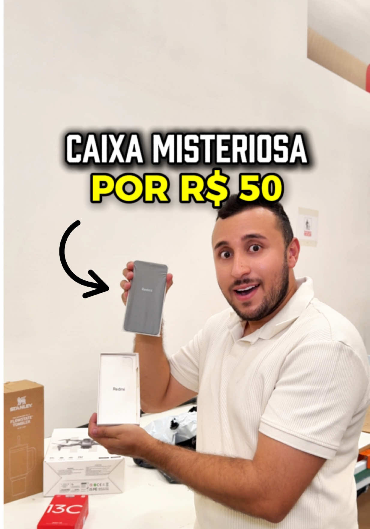 CAIXA MISTERIOSA POR R$ 50 😱 Esses são os Box Surpresas que conquistaram todo mundo. Por apenas R$ 50, você escolhe seu pacote, paga no caixa e descobre na hora o que ganh0u! Além de Itens etiquetados por três cores (AZUL, VERDE e LARANJA), cada uma representando um valor. Estoque LIMITADO! Chegue cedo e não perca! A entrada é por ordem de chegada! São diversos itens surpreendentes, e você pode garantir o seu também!  Esse é o Galpão da Reversa, que fica no Outlet Fernão Dias em Atibaia. Por aqui também tem a sessão de produtos com preço fixo! Aproveitem 🤩 São itens de logística da REVERSA e pode ter peças faltantes ou caixas com avarias.  JÁ MARCA O @@ PRA VER ISSO 👇👇 @galpaodareversa @megavestcasa _atibaia 📍 Rod. Fernão Dias, km 44 - Pinheirinho, Atibaia - SP, 12952-008 pubIi #caixamisteriosa #caixasmisteriosaas 