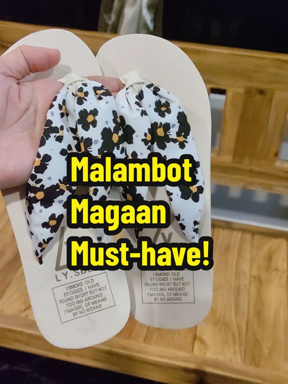 Hanap mo affordable at comfy na flip flops for women na pwede ngayong summer? Ito na ‘yon! Super lightweight, soft, and perfect for daily use. Parang wala kang suot sa sobrang gaan ng slippers na to! #flipflops #flipflopsforwomen  #lightweight  #softandcomfy  #slippers #slippersforwomen #fyp 