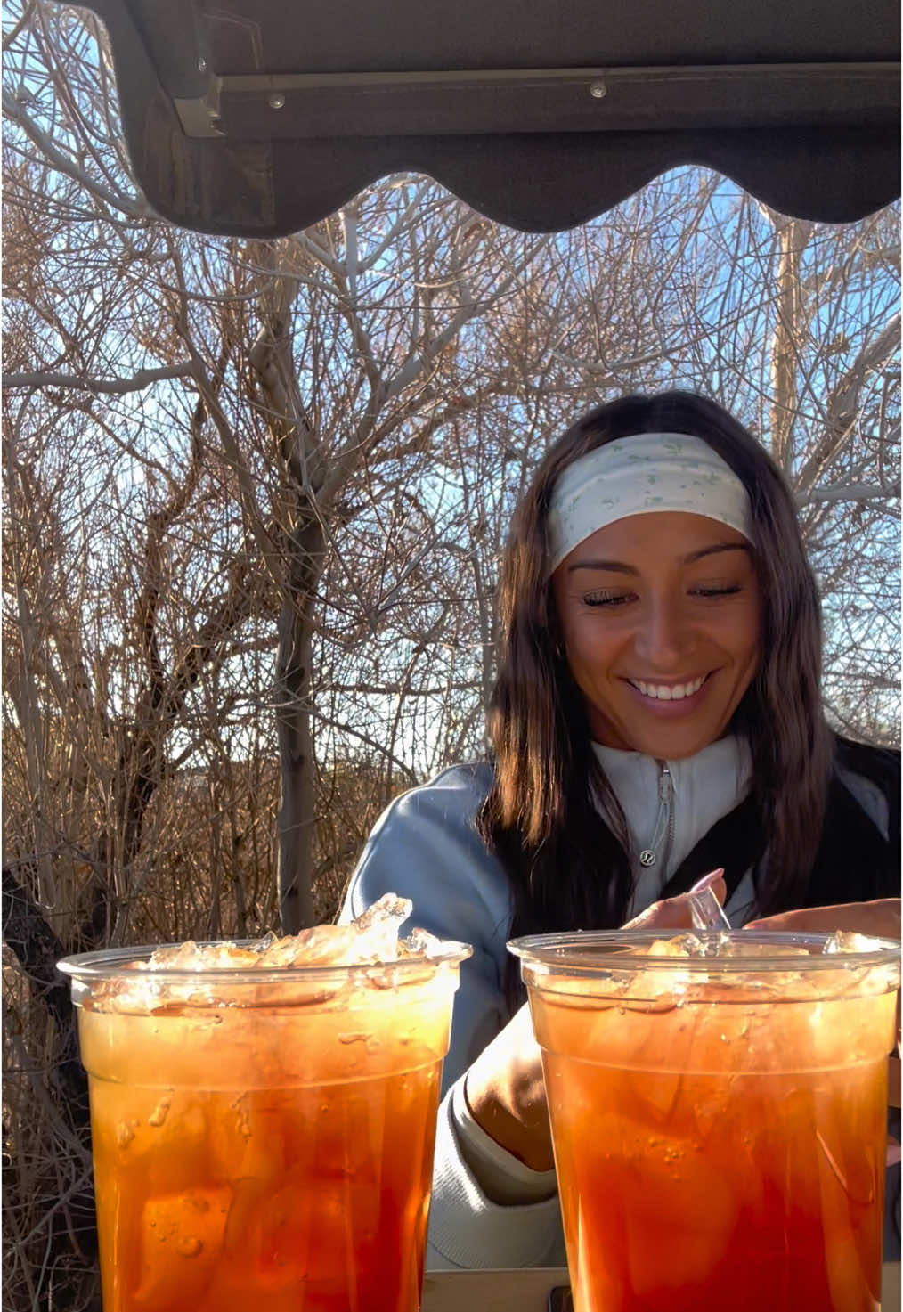 Madras or mixies?🍹😂 #golf #golfing #golftok#golfer #mengolfthings #golftiktok  #vegas #lasvegas #bevcart #cartgirl #sport @Tito’s Handmade Vodka 