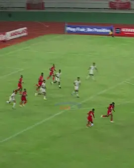Mpanzuuuuuu....! Simba wamesawazisha. #NBCPremierLeagueUpdates #SimbaSC #AzamFC