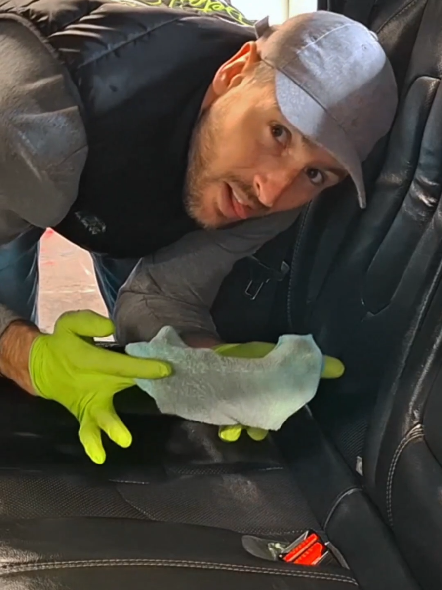 ASMR DETAIL PRO 🟢⚫️ RANGE ROVER EVOQUE 💎✨️ 💻 www.autodetailpro.fr  #asmr #asmrcleaning #autodetailpro #lavageauto #nettoyageauto #detailing #rangeroverevoque #rangerover #valeting #mobiledetail #detailingworld