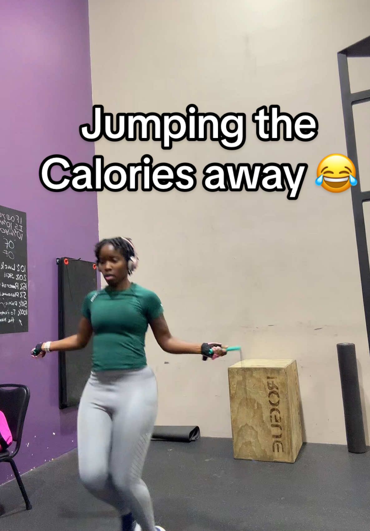 Ngl this song was a little catchy 😅 #fyp #gym #jumprope #lifewiththeejames #fitnessjourney 