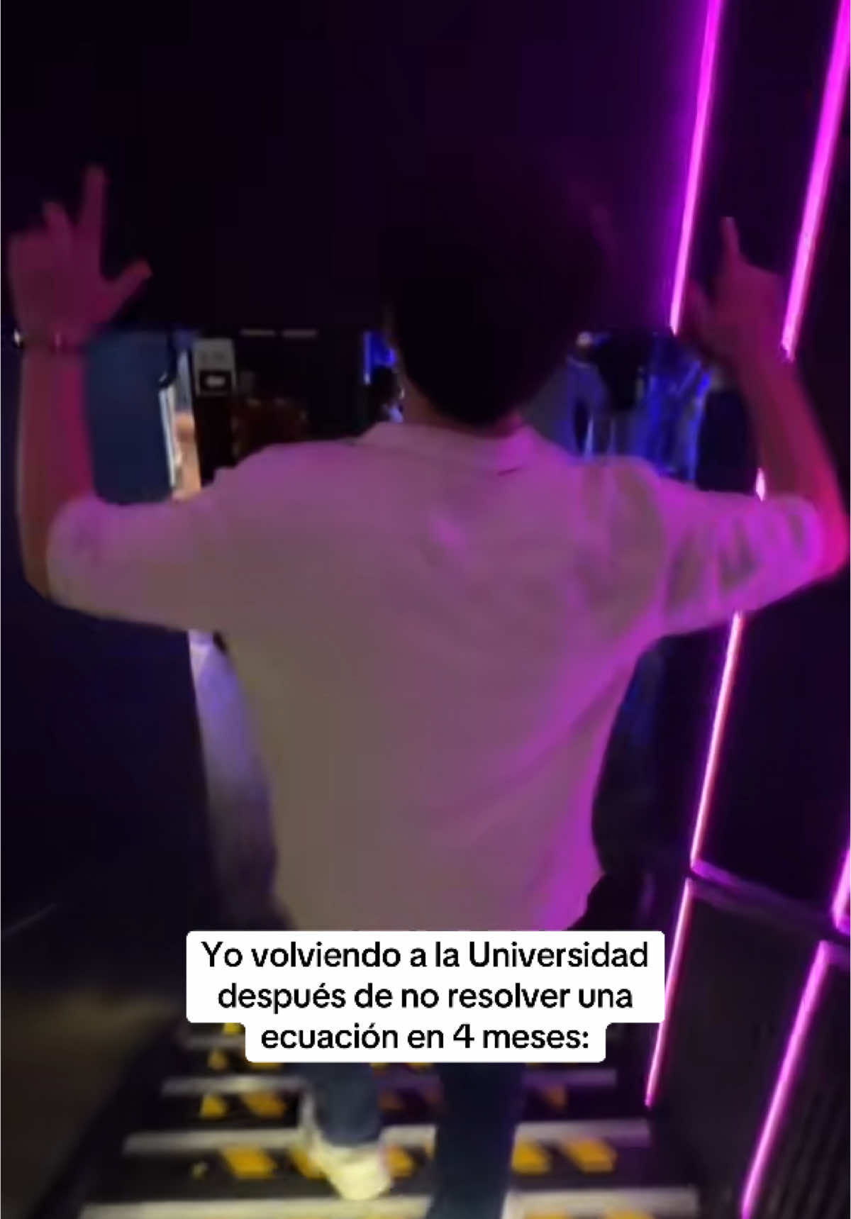 😵‍💫😵‍💫 #universidad #university #universitarios #vidauniversitaria #pucp #volver #fyp #fypp #viral_video 