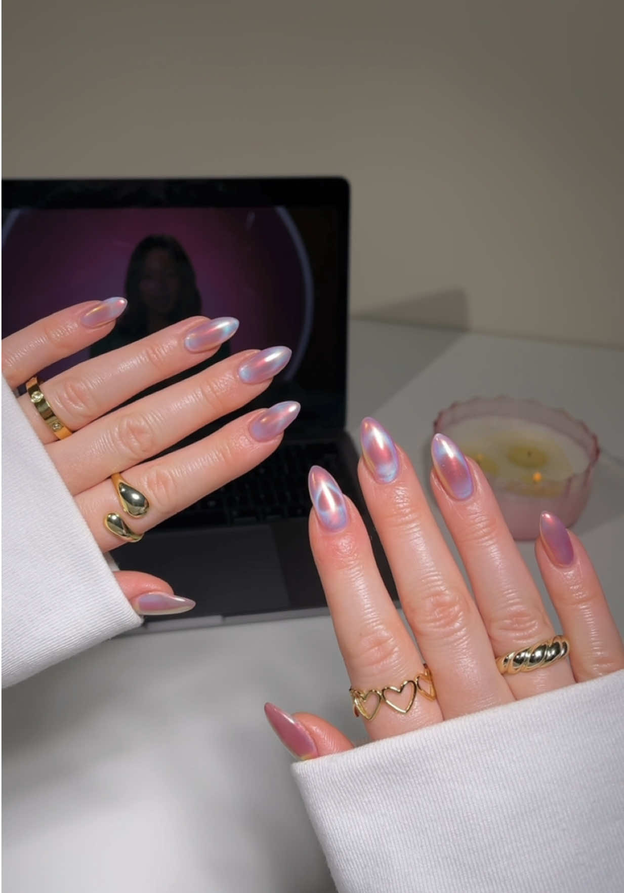 I love / hate this trend 🩵🖇️ details below 👇🏻  Using the NEW Cateye Gels from @Daily Charme & NEW chromes! They are so stunning it was hard to choose. 🤭 code KATIESNAILS to save. 🫶🏼 shade e01 Rosélicious & chrome Fairycore.  I’m watching love is blind rn and I thought it matched perfectly. ☺️ IYKYK  #asmr #nailart #heartnails #cateyenails #chromenails #loveisblind