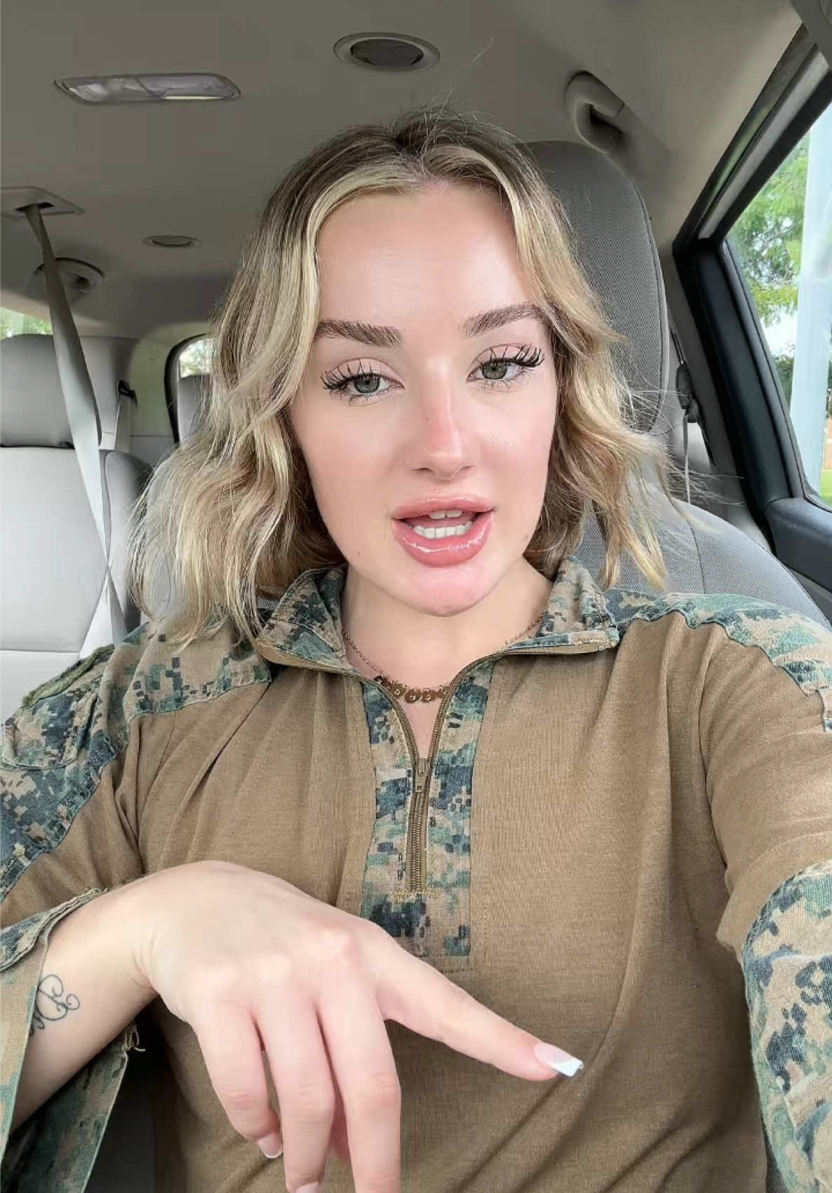 🥰 #fyp #foryou #foryoupage #draft #usmc #marines #miltok #usmclife #fy #fypシ #foryoupge #femalemarine #marine #navy #army #coastguard #military 