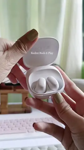 Ganda ng sound quality nyaa! Iba talaga yung earphones kung mahal 😂 #redmi #redmiearbuds  #earbuds #earphones #redmiearphones #redmiearbuds6play #redmipad #xiaomi #xiaomiredmi #tiktokviral 