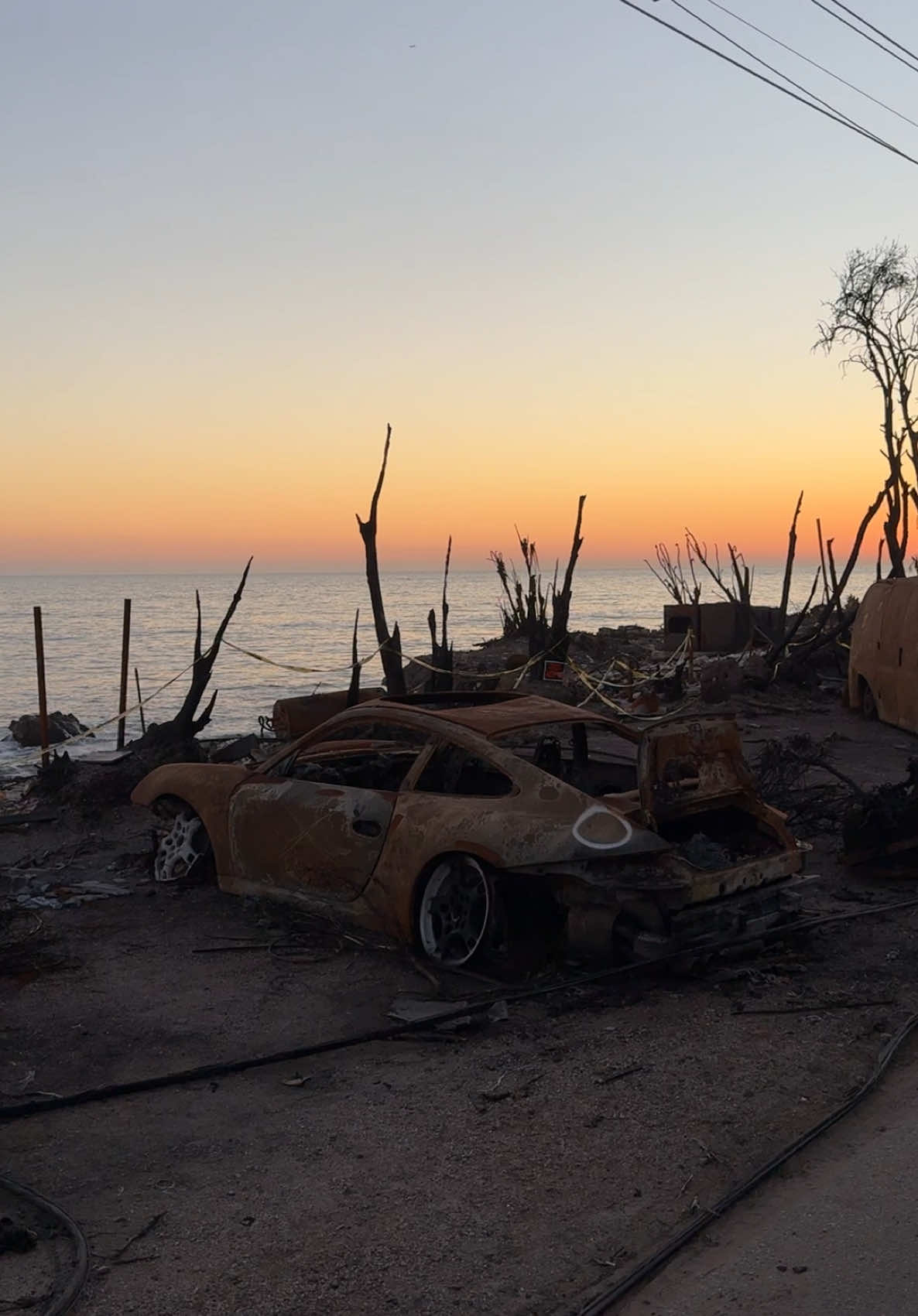 #malibu #malibufires #porsche #fypシ #foryoupage 