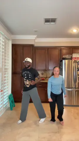 Idk why she let me drop like that😭😭