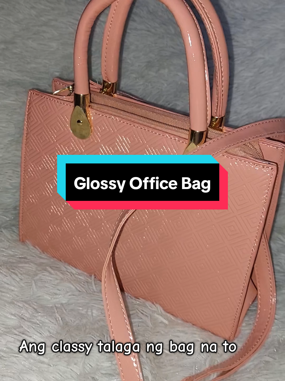 Replying to @siszyjane_affiliate  Ang classy talaga ng bag na to #bag #officebag #glossybag 