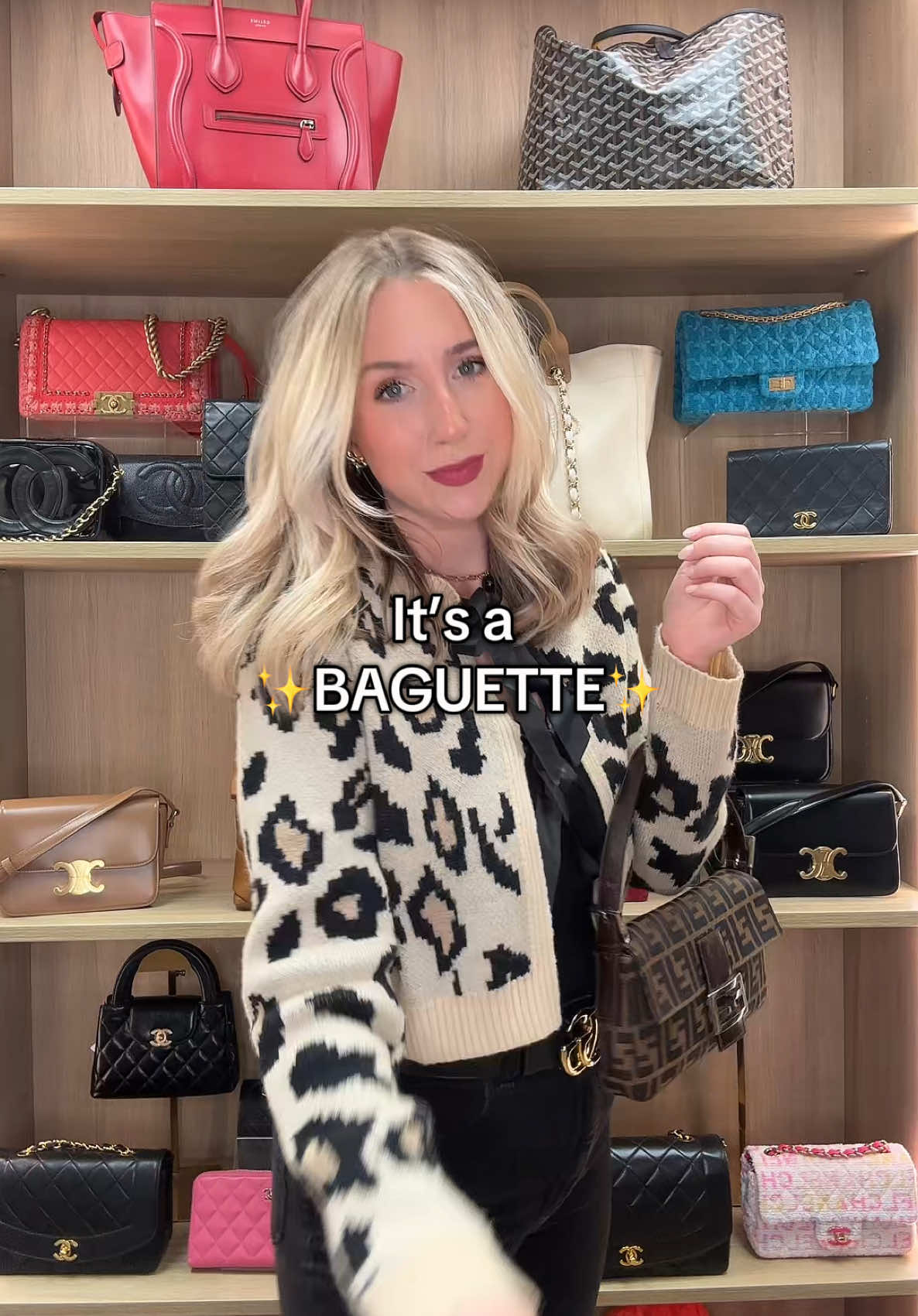 Us 🤝 The Baguette   #luxuryhandbags #handbagtiktok #preownedluxury #handbagunboxing #luxuryunboxing #vintageunboxing #vintagehandbag 