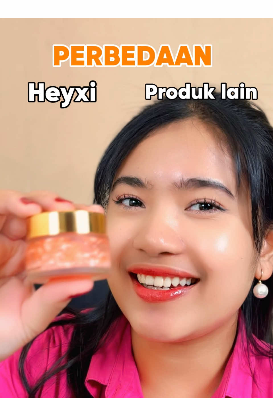 Apasih perbedaan dari heyxi sama yang lain?! Daripada penasaran mending cobain langsung deh🫶🏻 #fypシ #heyxiindonesia #skincareroutine #makeup #BeautyReview #wajahcerah #glowingskin #rekomendasiskincare #bebasjerawat #antiaging #heyxi #cerahkankulit #glowingskincare 