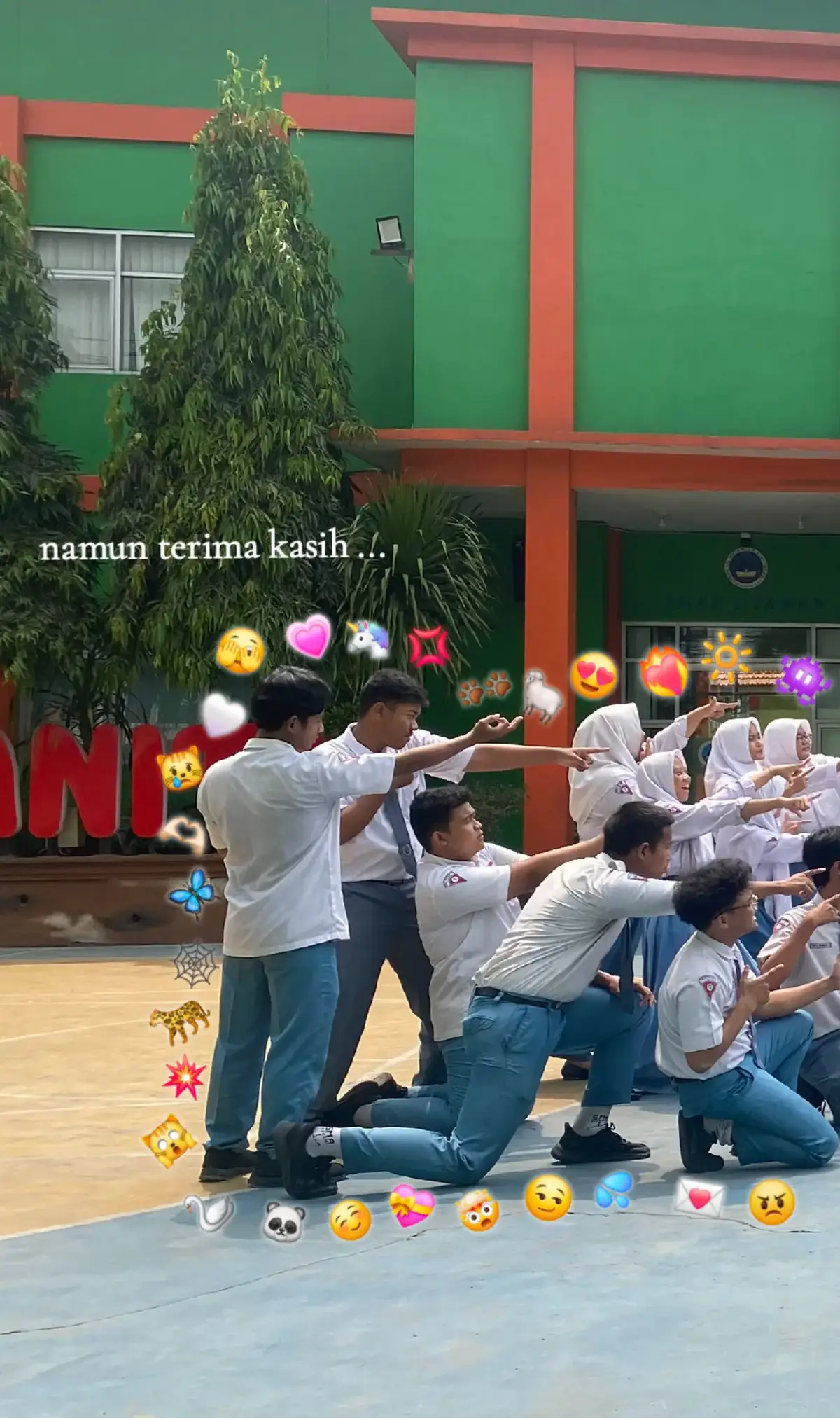 join trend with bu simaa #azentical #xyzbca #fyp #smanita #sman1taman 