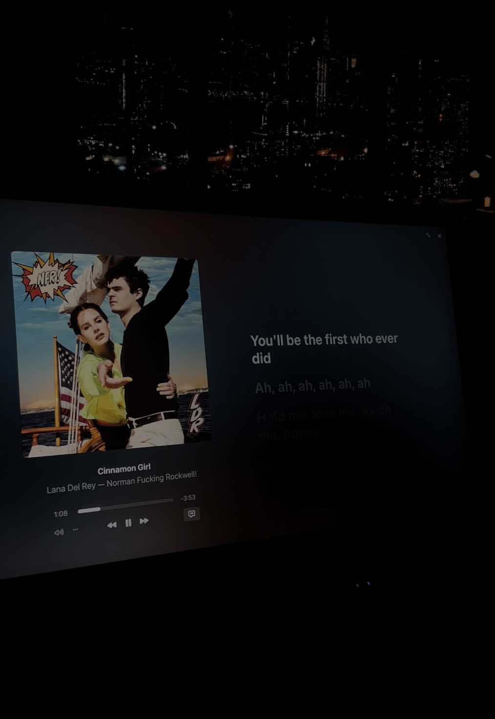 Lana Del Rey - Cinnamon Girl 🎵  #lanadelrey #cinnamonroll #musica #viral #foryoupage #lyrics #paratiiiiiiiiiiiiiiiiiiiiiiiiiiiiiii #lyricsvideo #foryou #song #audio