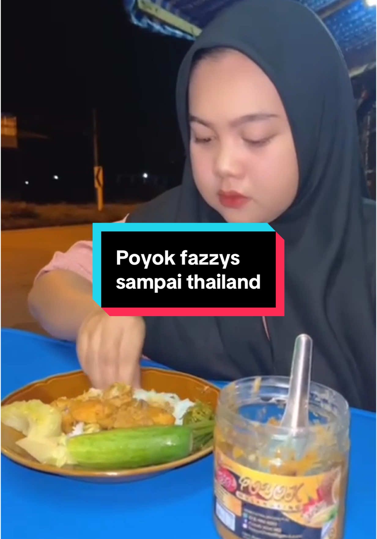 Poyok fazzys sampai ke thailand doh sek awok.. #tempoyakmusangkingbyfazzys #luxurytaste #poyokfazzys #tempoyakfazzys #thailand🇹🇭 #malaysia #fypシ゚viral #fyp 