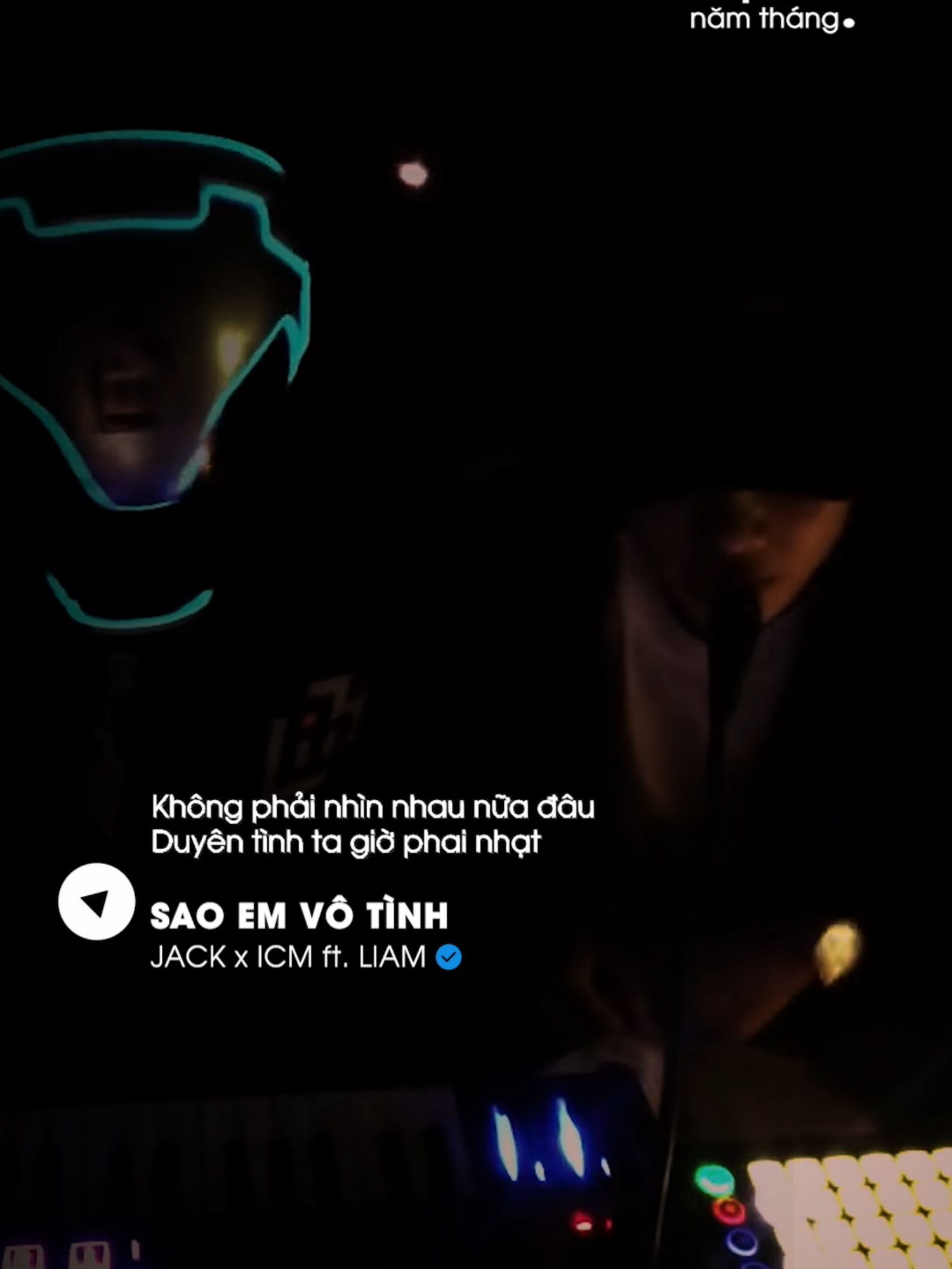 Không phải nhìn nhau nữa đâu duyên tình ta giờ phai nhạt #nhachay #9xmusic #tamtrang #jack #j97