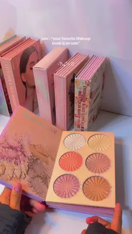 Naka sale na naman ang ating best seller make up book palette #make #makeupbook #makeuptutorial #makeuptransformation #MakeupRoutine #igoodco #makeuplook @PERFECT 