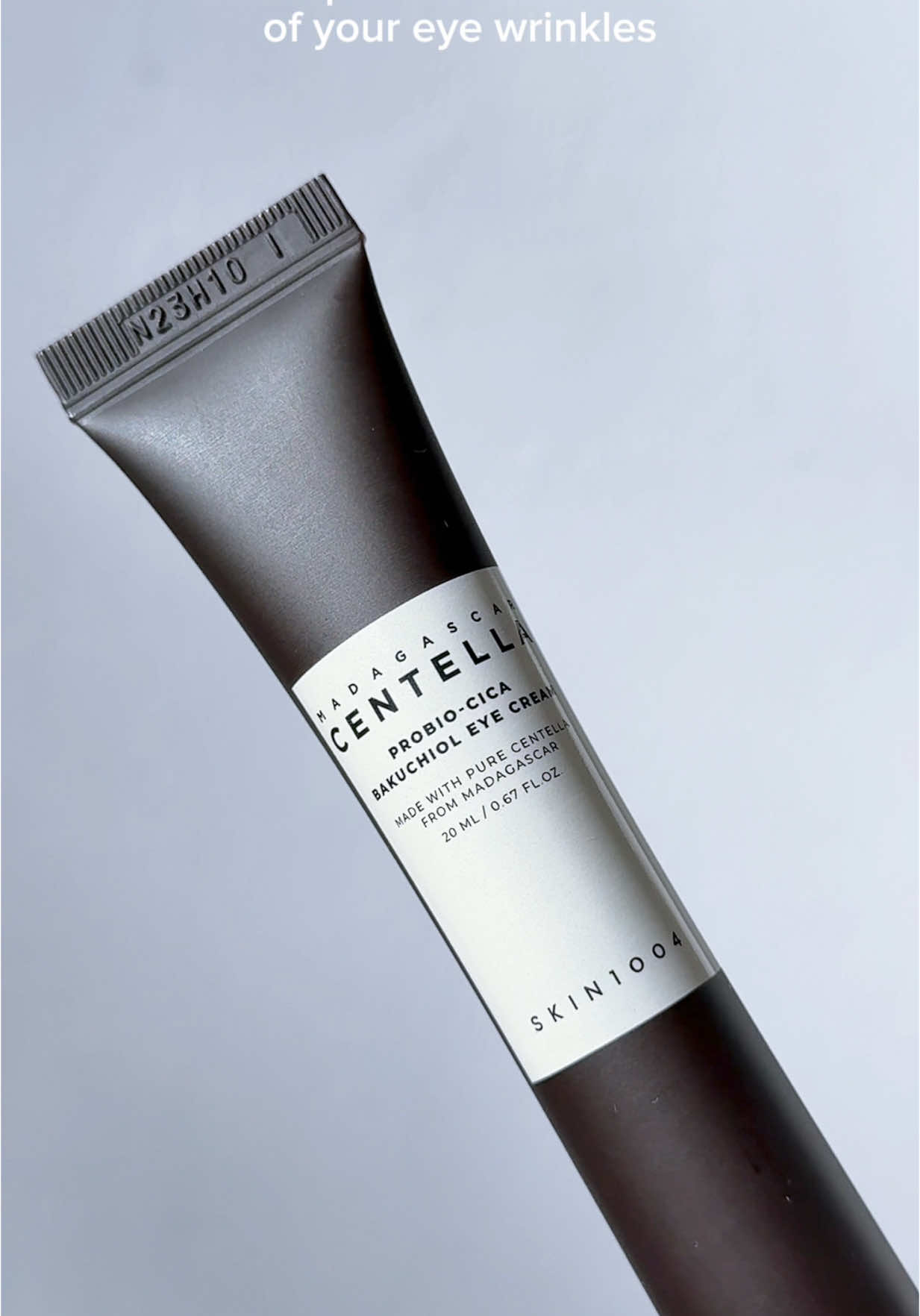 ✨ SKIN1004 @SKIN1004 US  PROBIO-CICA BAKUCHIOL EYE CREAM  It is important to take care of your eye wrinkles ✨ If you want to effectively reduce eye wrinkles, try our Probio-Cica Bakuchiol Eye Cream!! Available @YesStyle  Discount code: JEMELA413 #kbeauty #beauty #beautytips #koreanskincare #skincaretips #asianskincare #eyecare #eyecream #centella #skin1004 #skin104_ysfs #yes_1004 #kbeautyskincare #eyecreamfordarkcircle #wrinkles #probiocica #bakuchiol #yesstyle #yesstylereview #yesstyleinfluencers @YesStyleInfluencers 